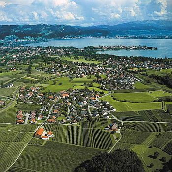 Lindau mit Bodensee und Pf&auml;nder